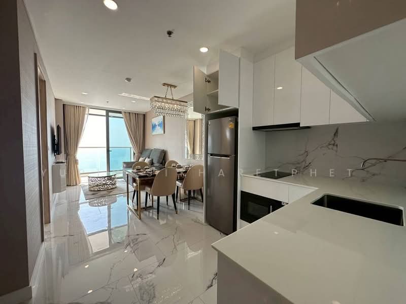 Copacabana Beach Jomtien, Chon Buri (Pattaya)