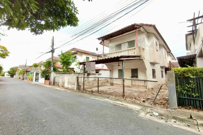หมู่บ้าน อัมรินทร์นิเวศน์ 3 ผัง 1, Bangkok