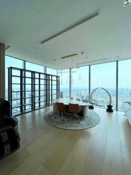 The Ritz-Carlton Residences, Bangkok