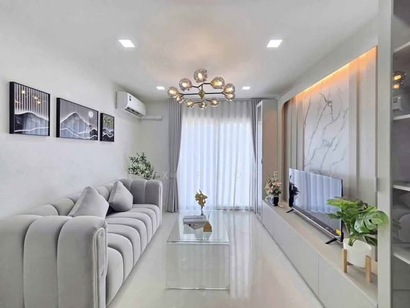Park Lane Jomtien, Chon Buri (Pattaya)