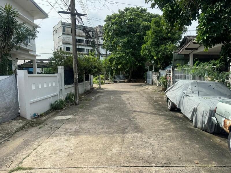 ที่ดินเปล่า @นวมินทร์, Bangkok