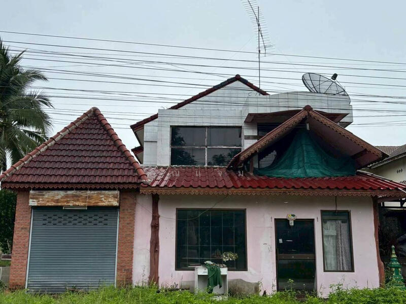 นอกโครงการอุตดิตถ์, Uttaradit