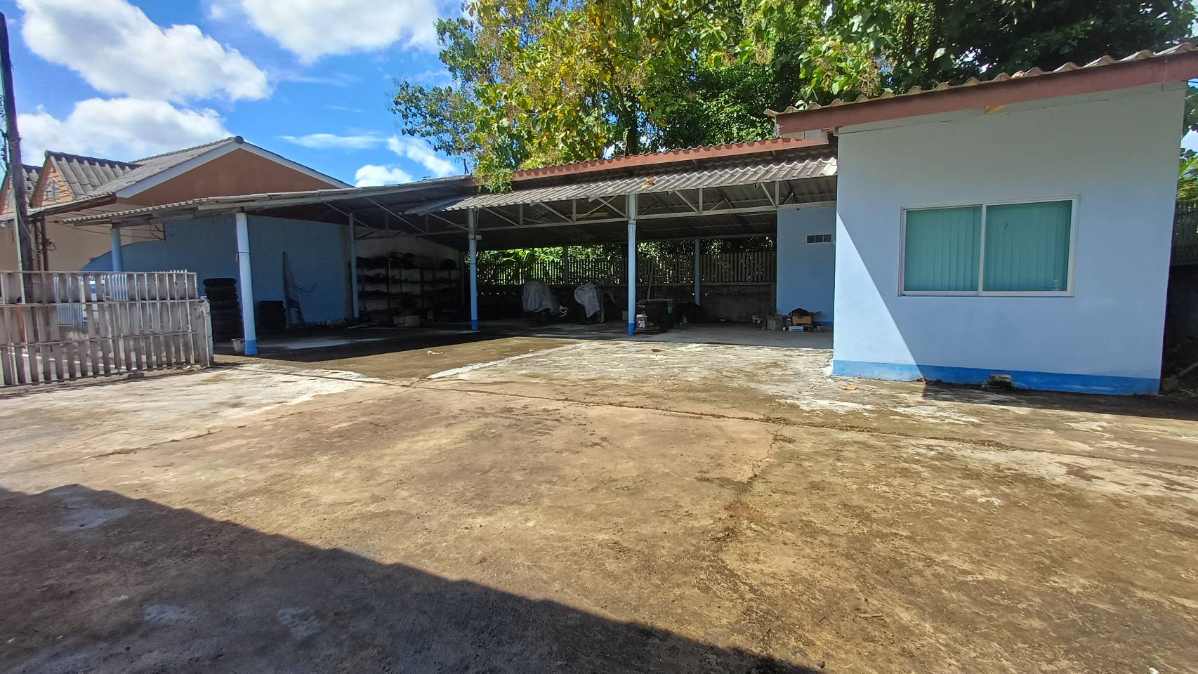 โรงเรือน และโรงเก็บของ เชียงใหม่