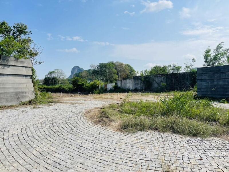 Land in Huai Yai, chon-buri