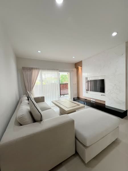 Passorn Kathu-Patong, Phuket