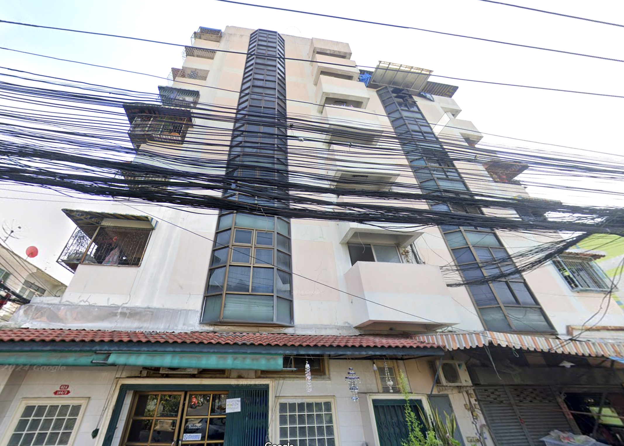 Talat Phlu Condominium