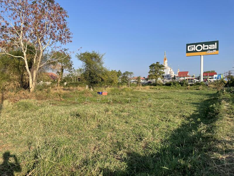 ที่ดินเปล่า 5-3-89 ไร่ ตำบลห้วยยาง อำเภอเมือง สกลนคร, Sakon Nakhon