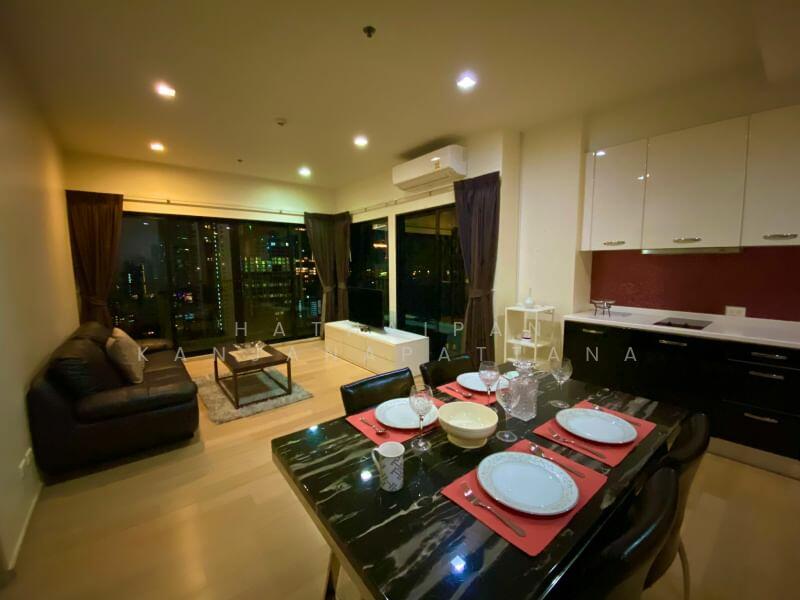 Noble Reveal, Bangkok