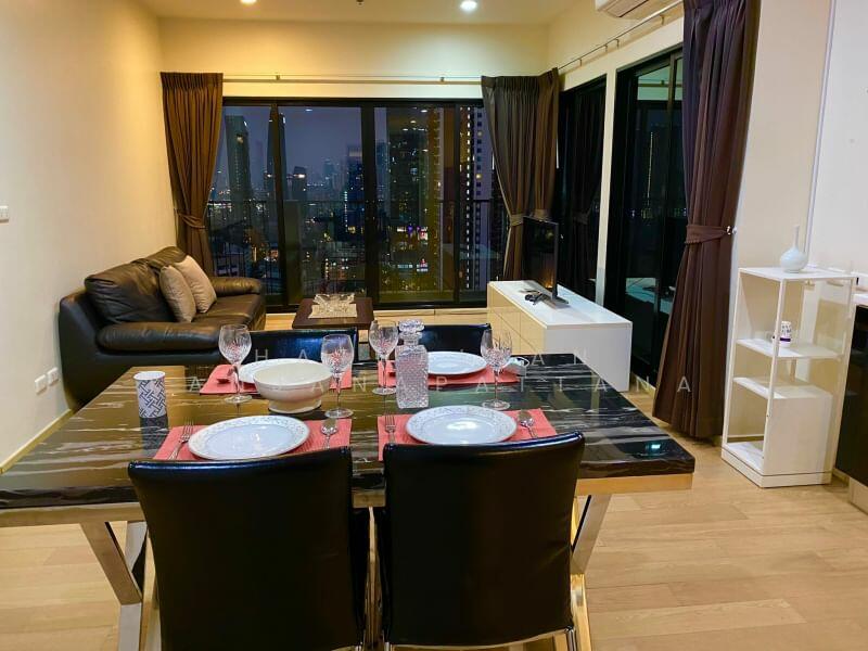 Noble Reveal, Bangkok