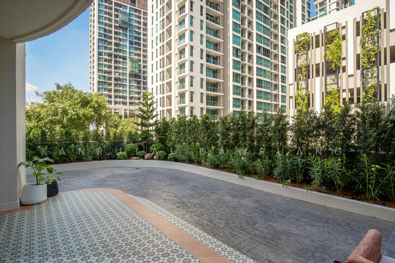 Supalai Place Sukhumvit 39, Bangkok