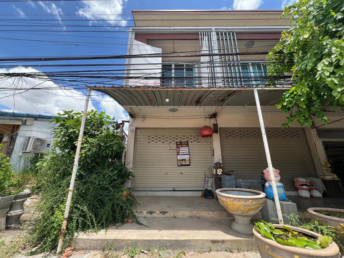 Commercial House for Sale in Nakhon Ratchasima, Chokchai, Nakhon Ratchasima