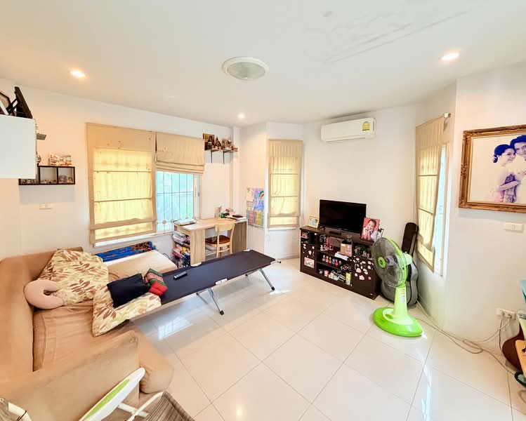 หมู่บ้าน บารานี รังสิต- คลองสาม 55.7 ตร.ว. (เพียง 2.99 ล้าน ), Pathum Thani