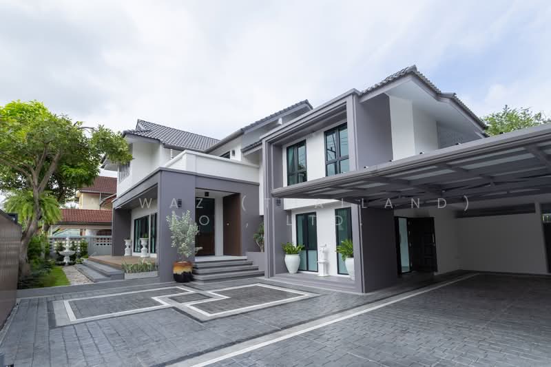 Rare Dual Houses in Chiang Mai, 7BR Renovated Near Airport & Old City, Chiang Mai