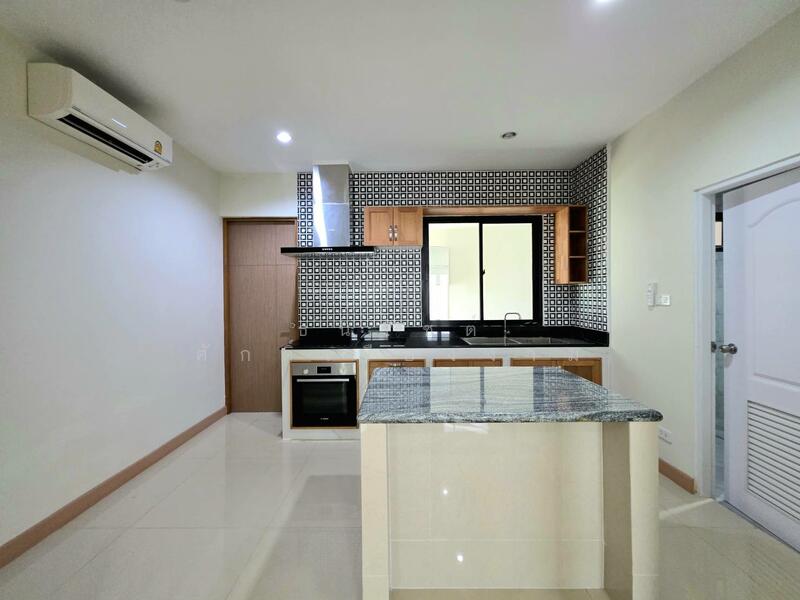 Kristada Nakhon 21, Samut Prakan