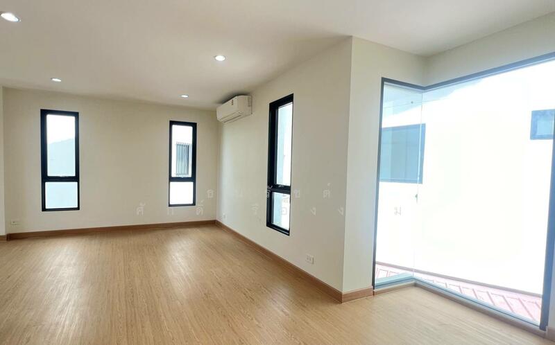 Kristada Nakhon 21, Samut Prakan