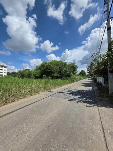 ที่ดินทำเลศักยภาพสูง ห้ามพลาดเดินทางสะดวก เข้า-ออกได้หลายเส้นทางรายล้อมด้วยสิ่งอำนวยความสะดวกครบครัน, Nakhon Ratchasima