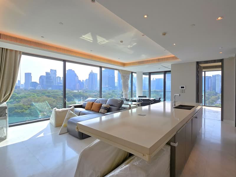 Sindhorn Tonson, Bangkok
