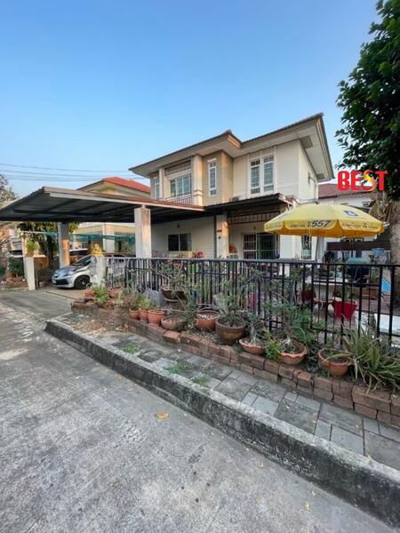 ขาย บ้านเดี่ยว 4 นอน พร้อมสระว่ายน้ำ ใกล้ แฟชั่น ไอส์แลนด์ รร. สาธิตพัฒนา และ ทางด่วน จตุโชติ, Bangkok