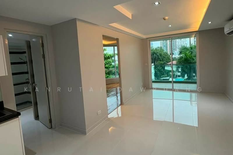 Beverly 33 by Aspira, bangkok