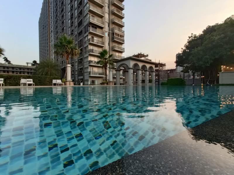 Manor Sanambinnam, Nonthaburi
