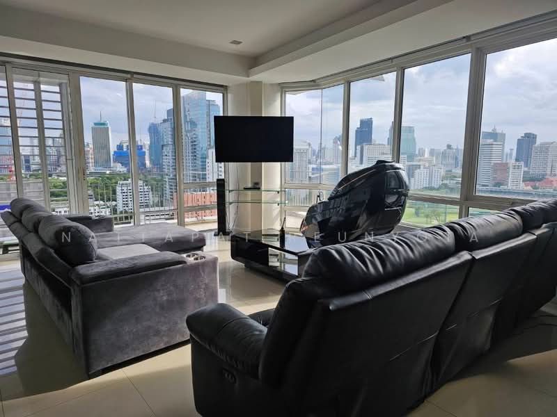 Baan Rajprasong, Bangkok