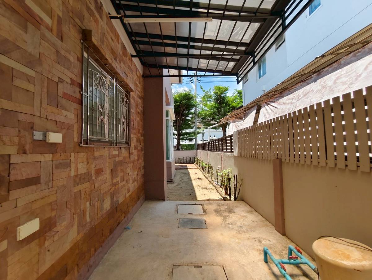 บ้านเดี่ยวโครงการสราญสิริประชาอุทิศ-สุขสวัสดิ์:ปรับปรุงใหม่