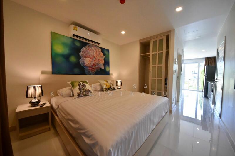 Karon Butterfly, Phuket