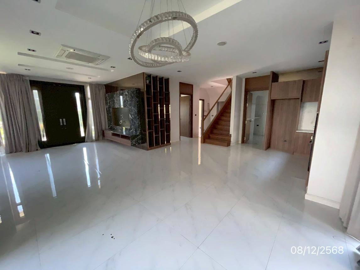 บ้านเดี่ยว เพอร์เฟค มาสเตอร์พีส พระราม 9-กรุงเทพกรีฑา ลาดกระบัง กรุงเทพมหานคร