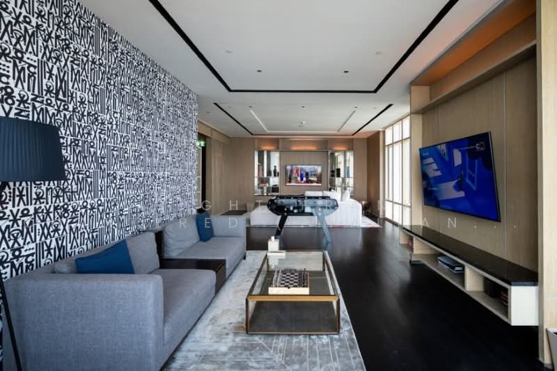 Four Seasons Private Residences, Bangkok