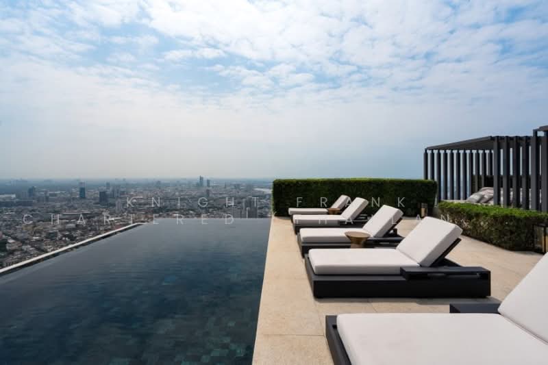 Four Seasons Private Residences, Bangkok