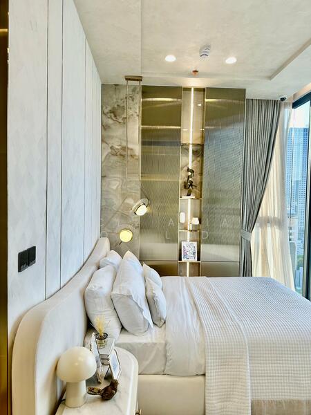 Anil Sathorn 12, Bangkok