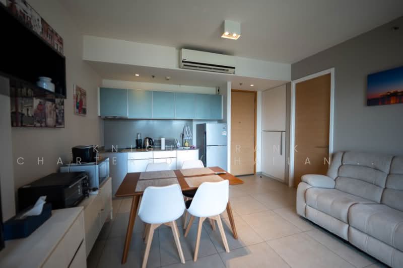 The Lofts Ekkamai, Bangkok
