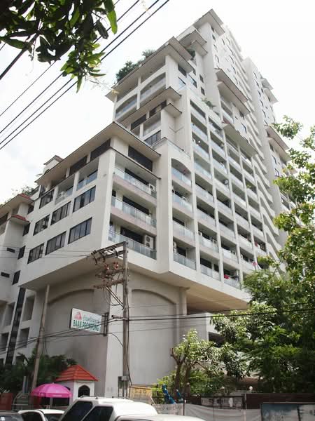 Baan Phrom Phong, Bangkok