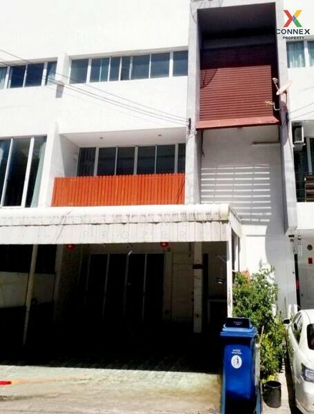 บิสซิเนส ทาวน์ เทพารักษ์ Business Town Theparak, Samut Prakan