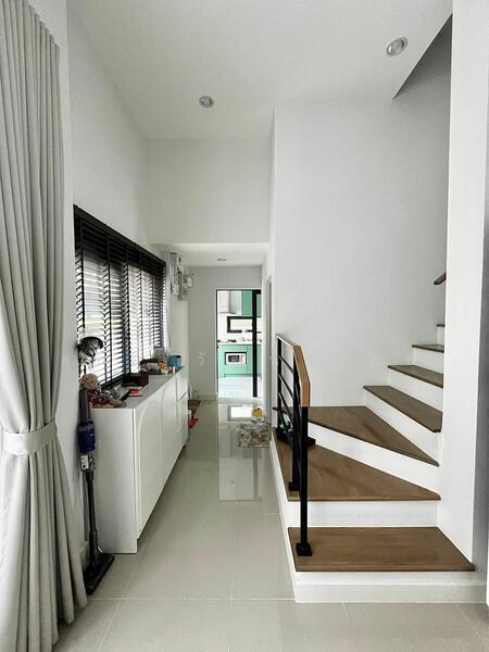 บ้รนกลางเมือง The Edition สุขุมวิท อ่อนนุช, Bangkok