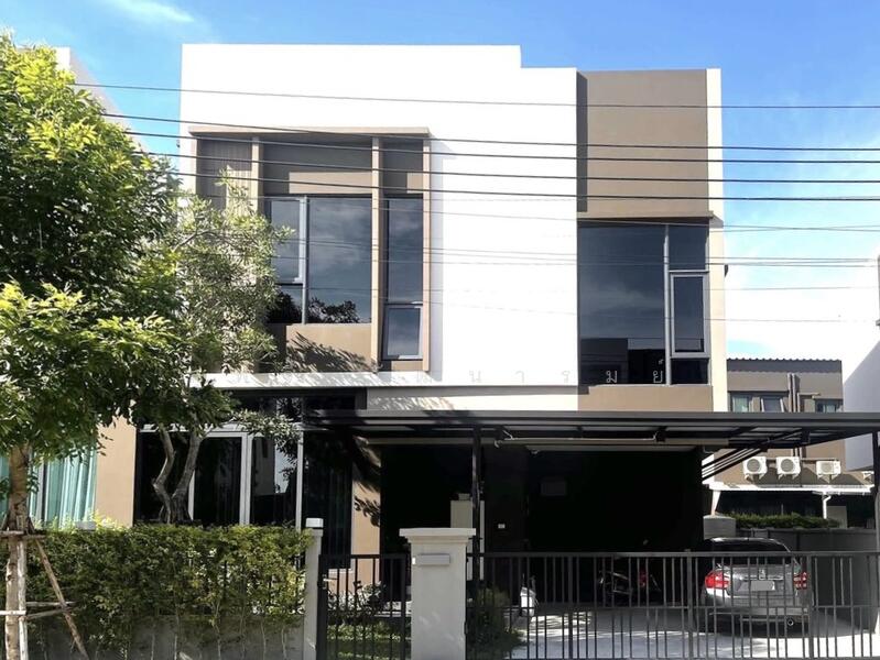 บ้รนกลางเมือง The Edition สุขุมวิท อ่อนนุช, Bangkok