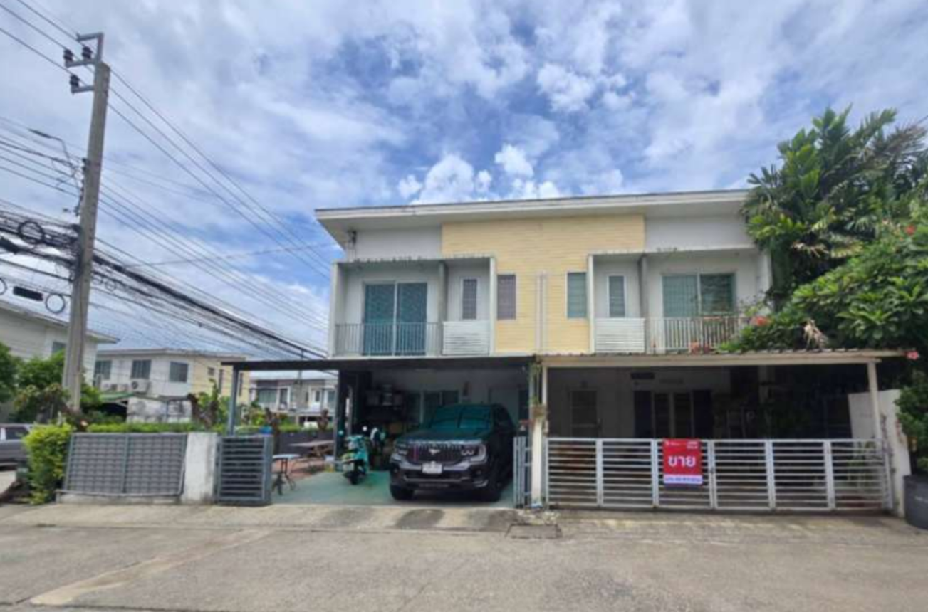 Townhouse in Samut Prakan, Samut Prakan Province