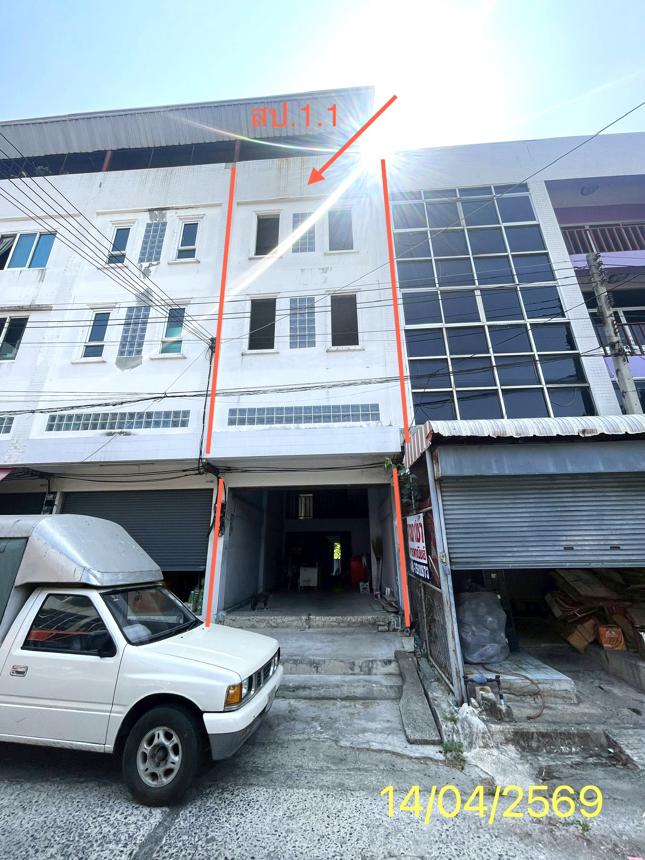 Shop House Market Phra Thisar (Klong 10) Dhanaburi Pathumthani