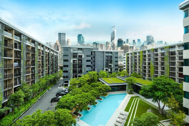 Blossom Condo @ Sathorn-Charoenrat, Bangkok
