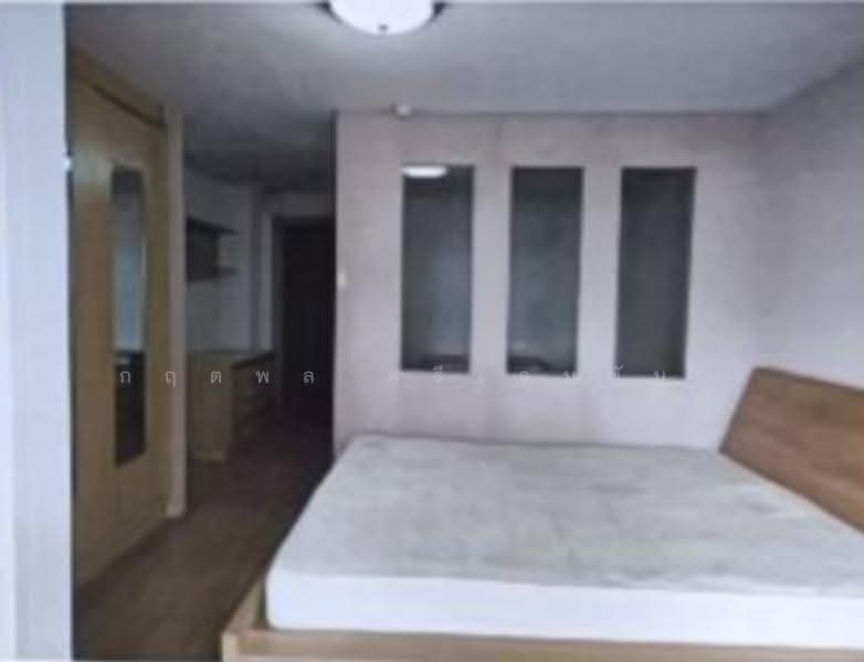 Champs Elysees Tiwanon, Nonthaburi