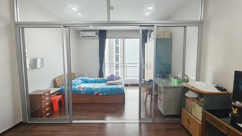 Supalai Lite Sathorn-Charoenrat, Bangkok