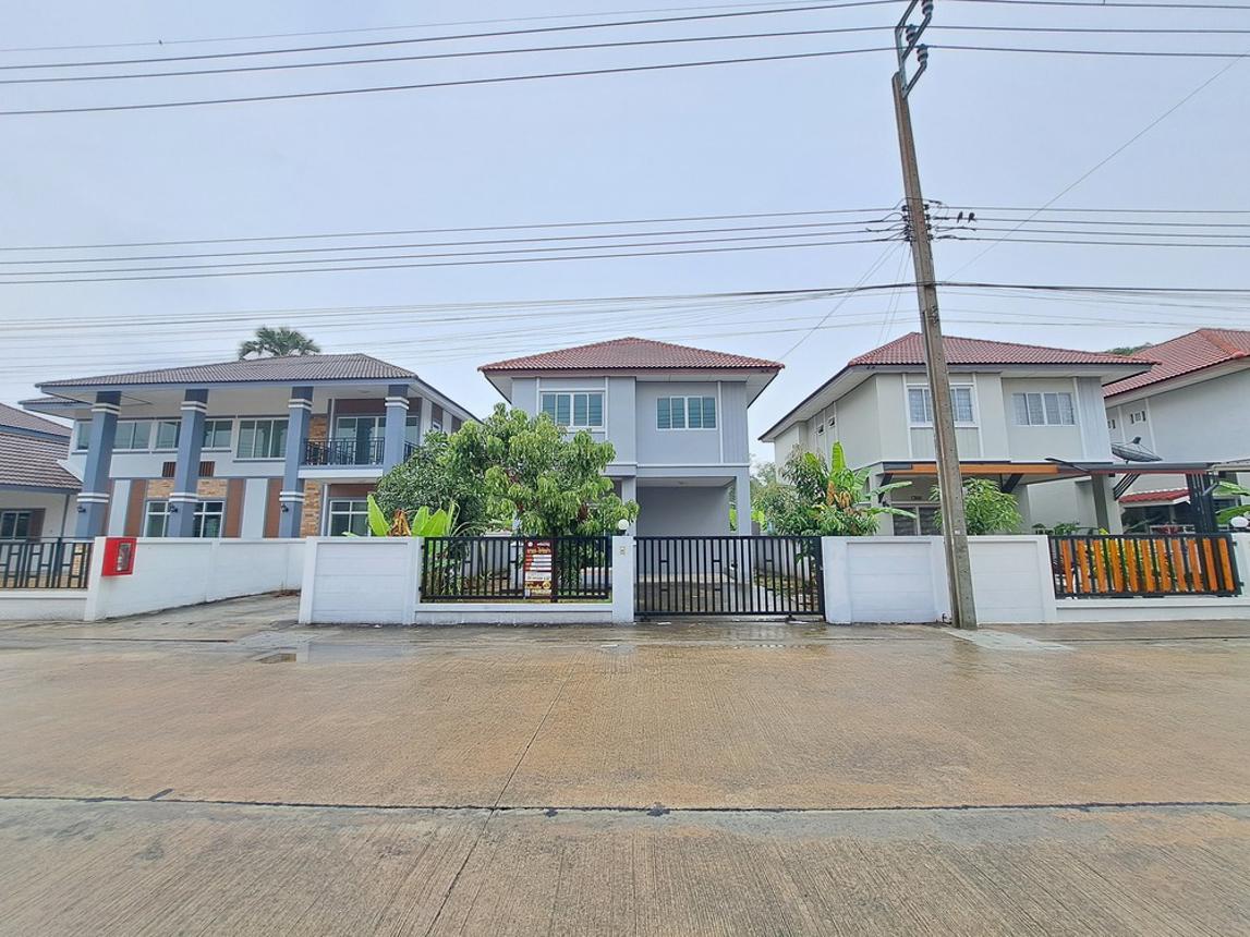 Townhouse Kittichai Villa 17 Nong Chok Bangkok