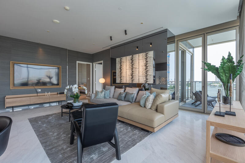 Four Seasons Private Residences, Bangkok