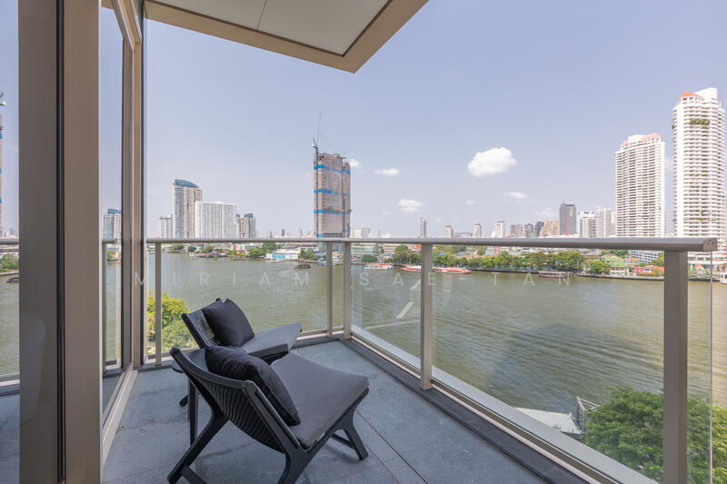 Four Seasons Private Residences, Bangkok
