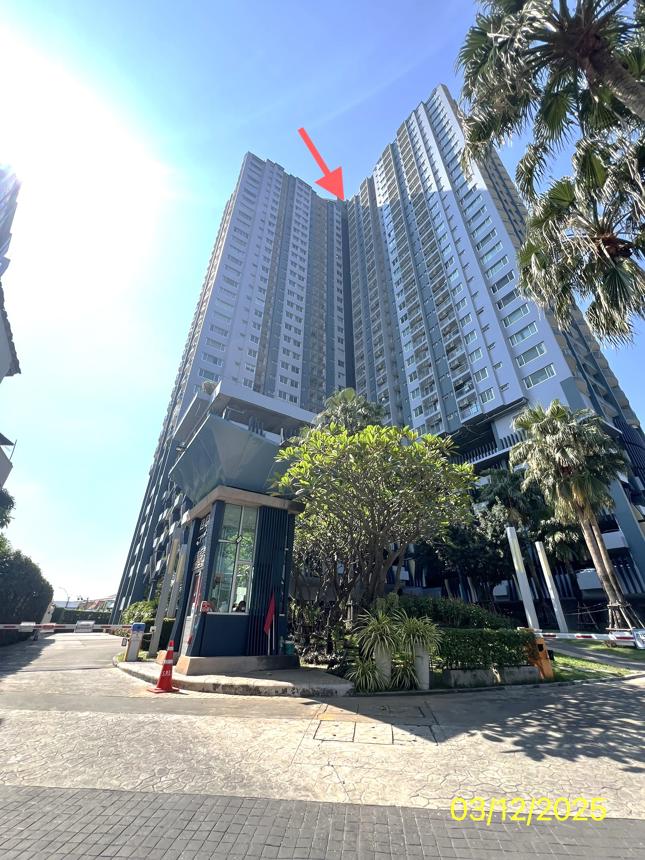 Supalai Vista Condominium, separated from Tiwanon Road, Nonthaburi Province, Nonthaburi