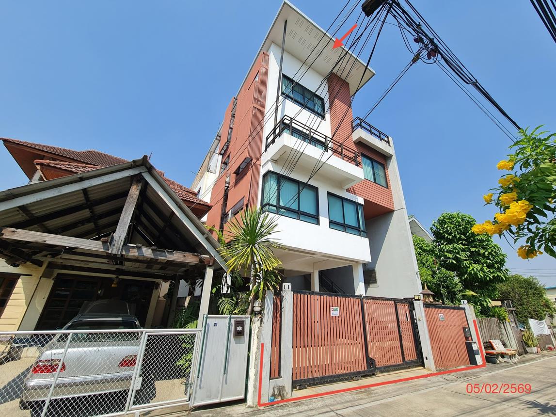 Single-family house in Nonthaburi, Nonthaburi