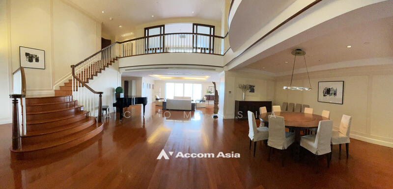 Las Colinas, Bangkok