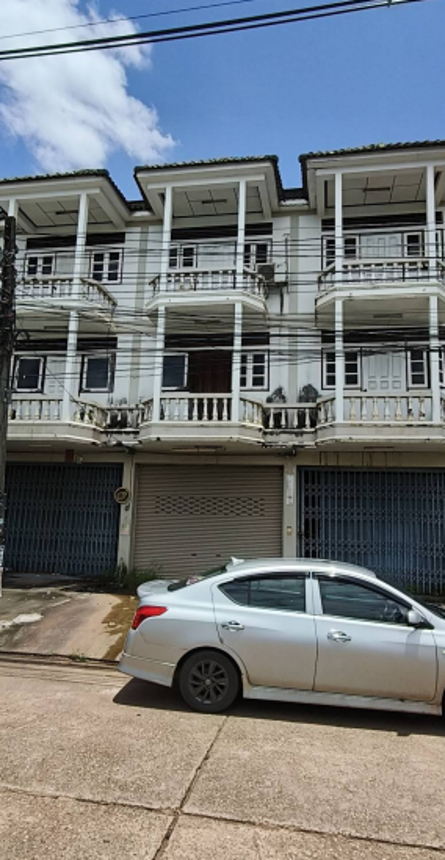 Commercial House in Non Daeng Community, Nong Khai Town, Nong Khai Province