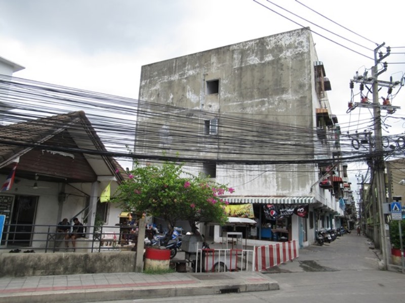 คอนโดมิเนียม โครงการแฟลตสะพานใหม่ บางเขน