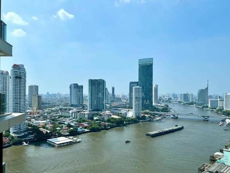 Four Seasons Private Residences, Bangkok